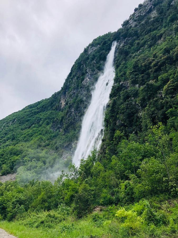 Pal Biel Affittacamere Avasinis Dış mekan fotoğraf